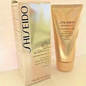 Shiseido Benefiance Hand Revitalizer